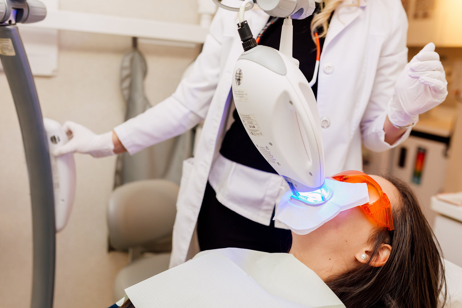 teeth whitening in surrey