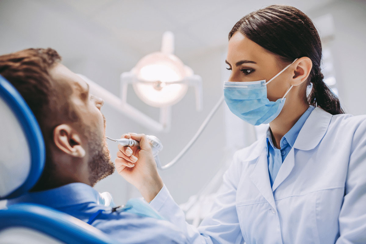 what to do in the event of a dental emergency